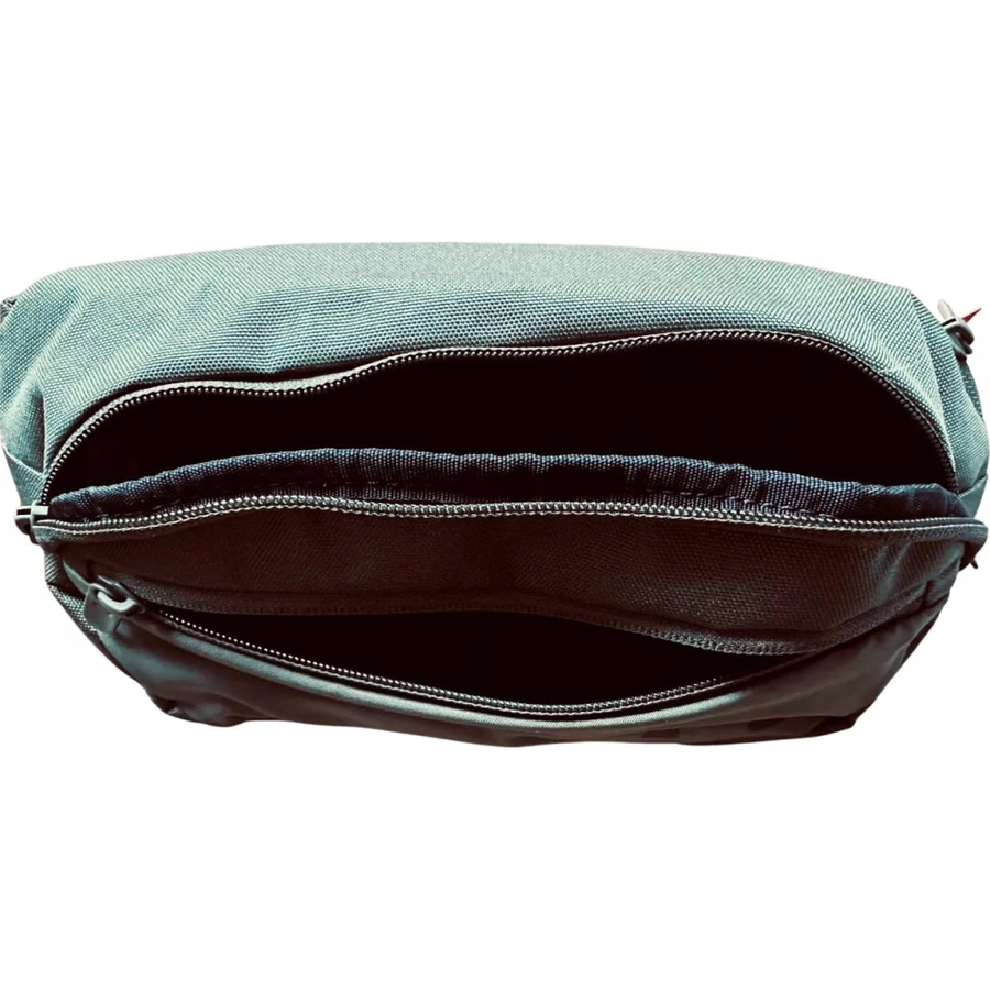 Under Armour сумка через плече UA Flex Waist Bag (Dark Green)